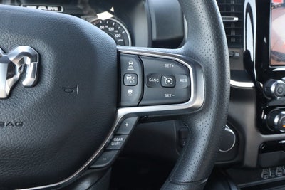 2026 RAM 1500 Express 4x4 Crew Cab 5'7 Box