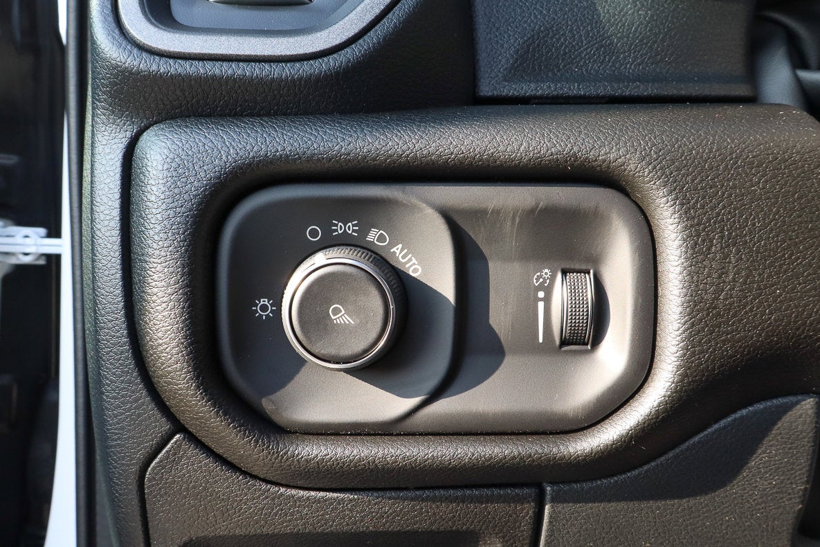 2026 RAM 1500 Tradesman 4x2 Quad Cab 6'4 Box