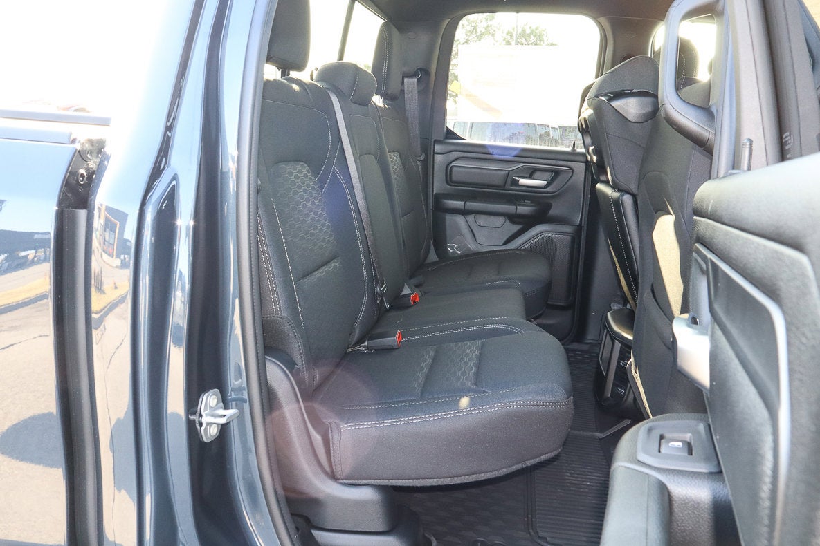 2026 RAM 1500 Tradesman 4x2 Quad Cab 6'4 Box