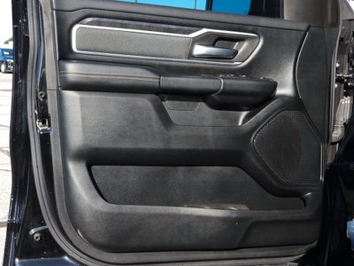 2021 RAM 1500 Big Horn 4x4 Quad Cab 6'4 Box