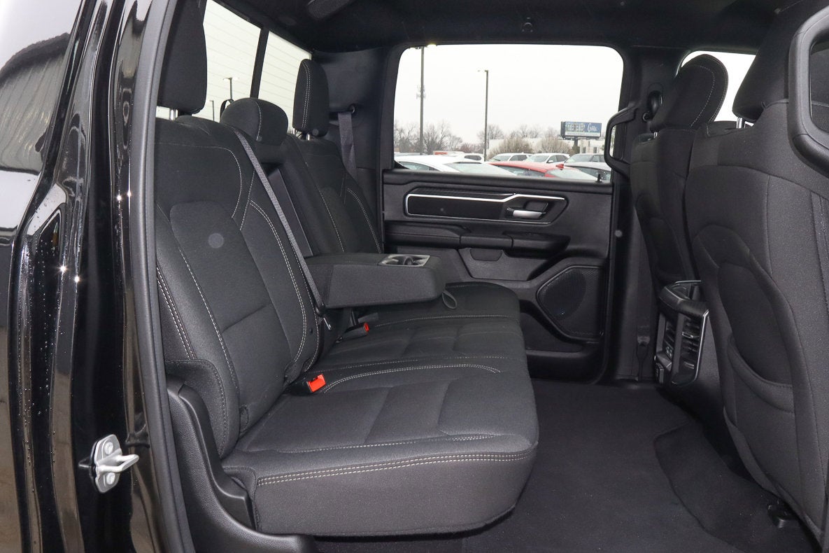 2025 RAM 1500 Big Horn 4x4 Crew Cab 5'7 Box