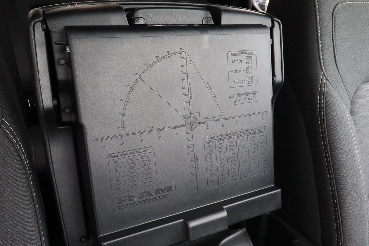 2025 RAM 1500 Big Horn 4x4 Crew Cab 5'7 Box