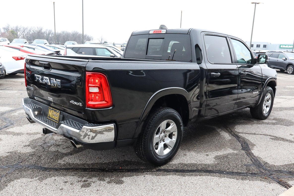 2025 RAM 1500 Big Horn 4x4 Crew Cab 5'7 Box