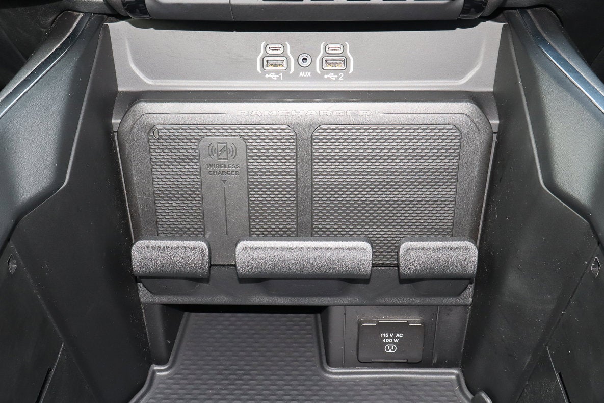 2025 RAM 1500 Big Horn 4x4 Crew Cab 5'7 Box