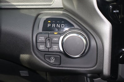 2025 RAM 1500 Big Horn 4x4 Crew Cab 5'7 Box