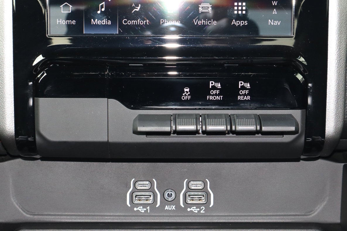 2025 RAM 1500 Big Horn 4x4 Crew Cab 5'7 Box