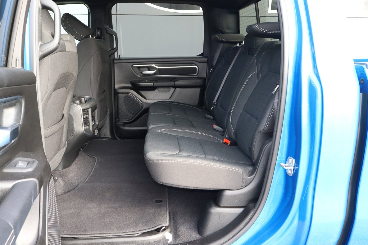 2025 RAM 1500 Big Horn 4x4 Crew Cab 5'7 Box