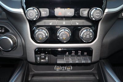2025 RAM 1500 Big Horn 4x4 Crew Cab 5'7 Box