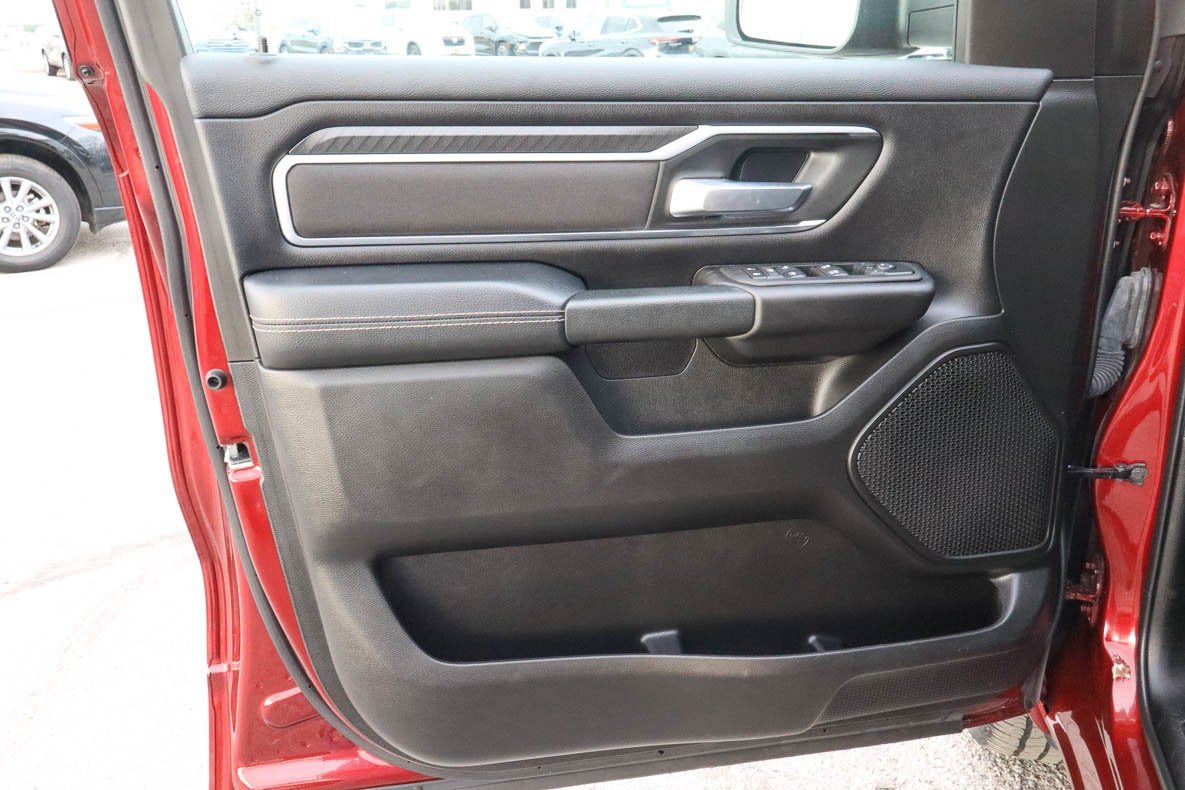 2025 RAM 1500 Big Horn 4x4 Crew Cab 5'7 Box