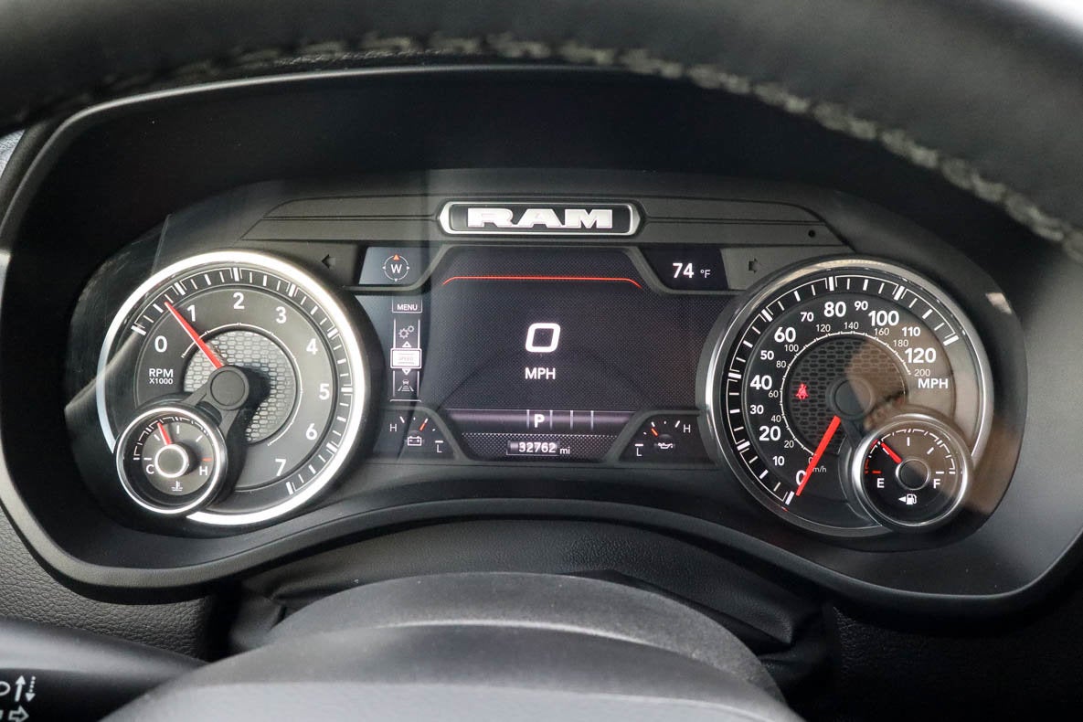 2025 RAM 1500 Big Horn 4x4 Crew Cab 5'7 Box