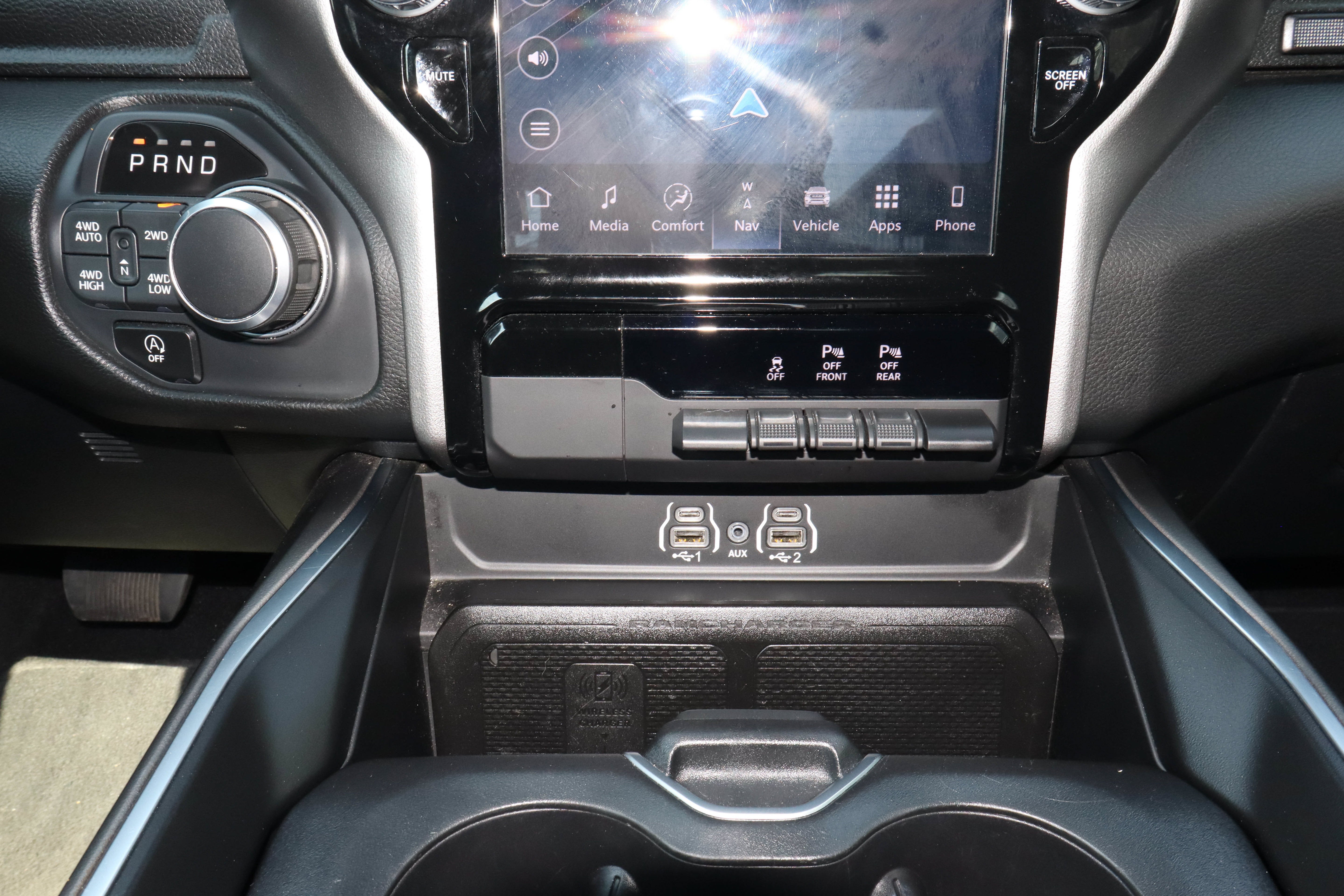 2025 RAM 1500 Big Horn 4x4 Crew Cab 5'7 Box