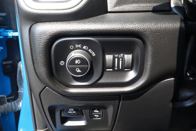 2025 RAM 1500 Big Horn 4x4 Crew Cab 5'7 Box