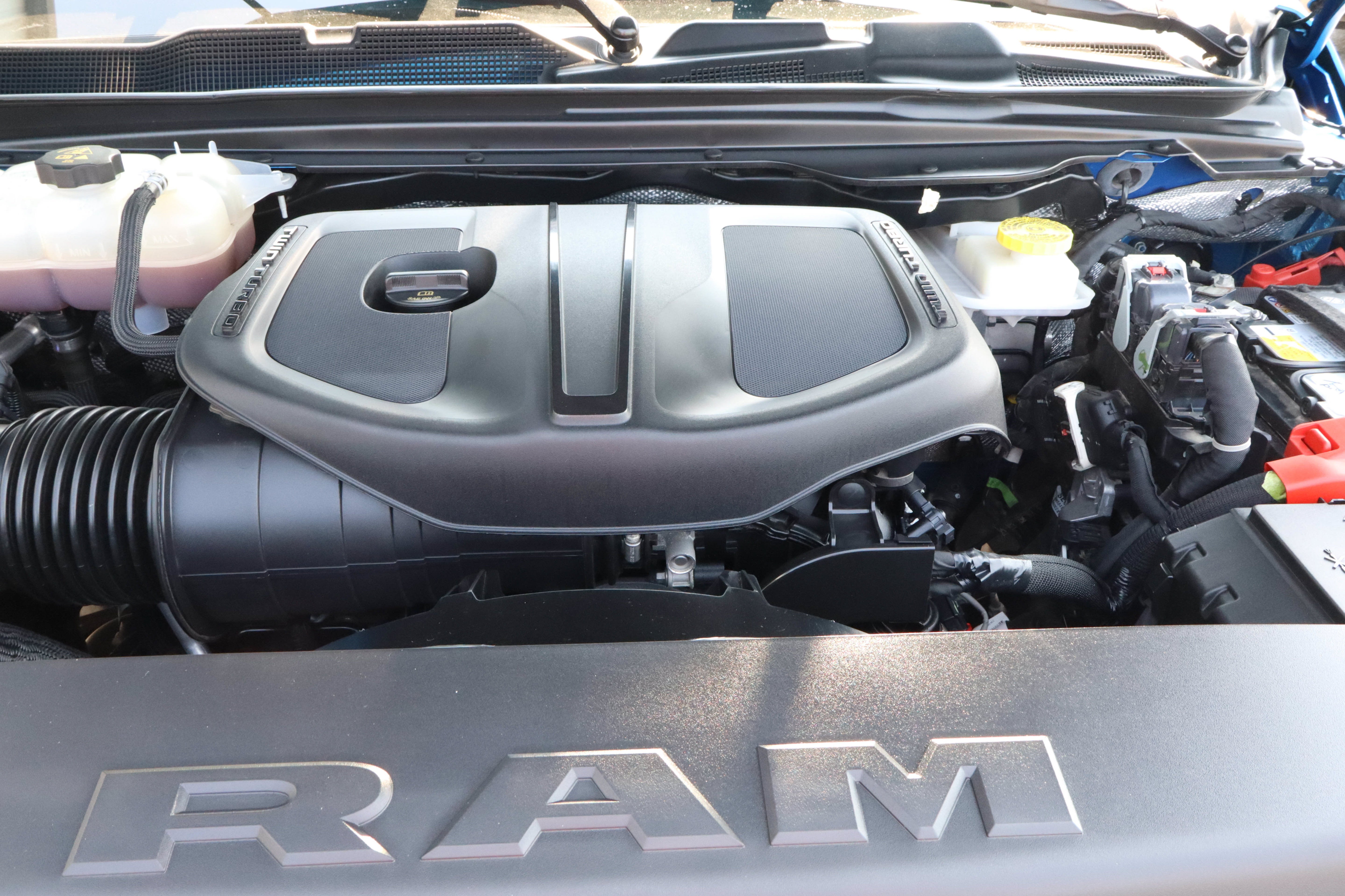 2025 RAM 1500 Big Horn 4x4 Crew Cab 5'7 Box