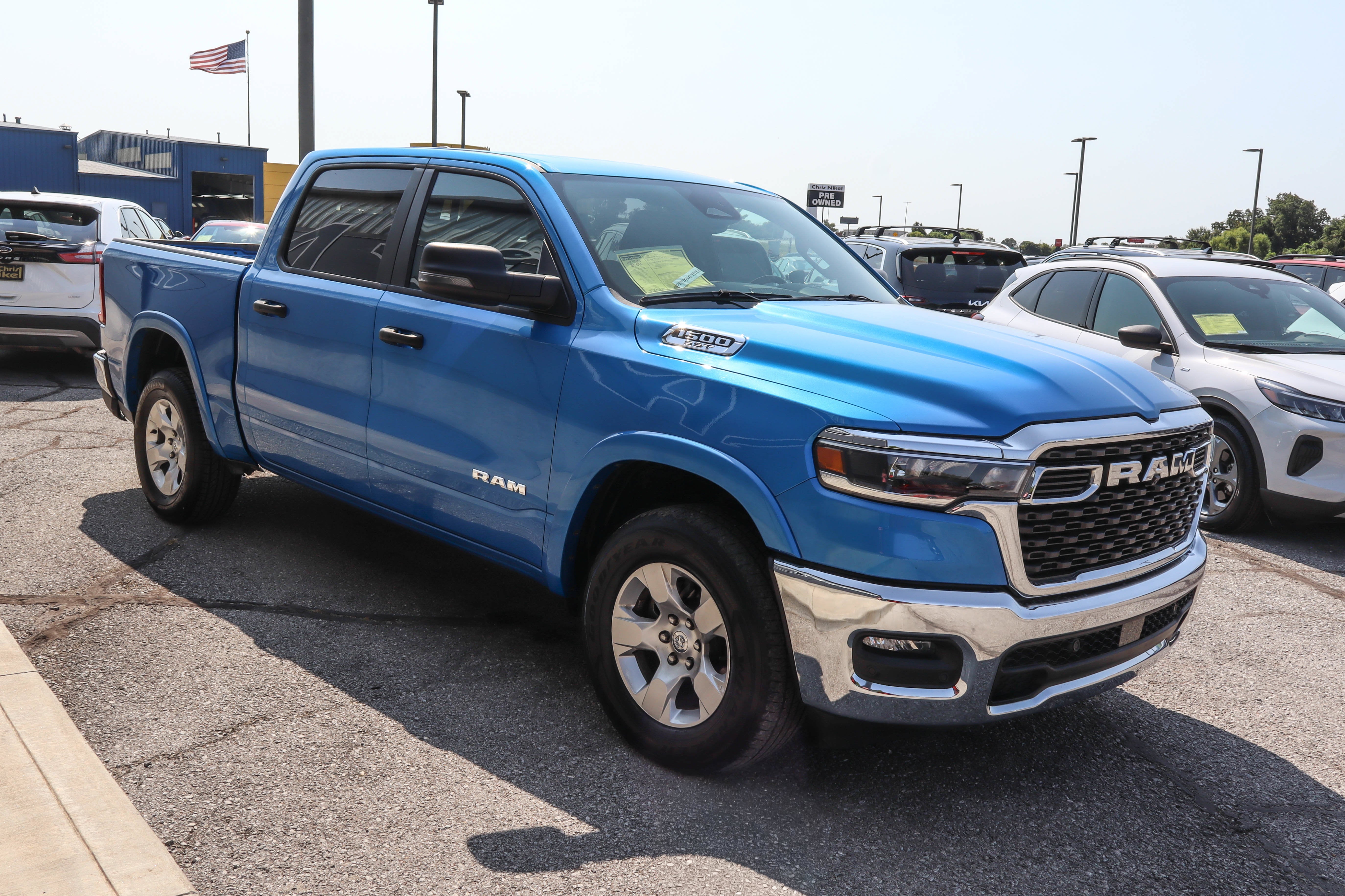 2025 RAM 1500 Big Horn 4x4 Crew Cab 5'7 Box