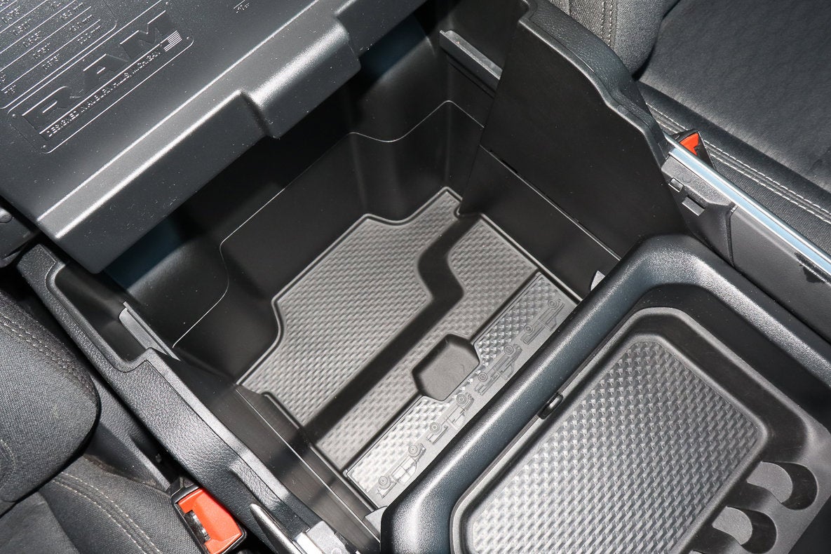 2025 RAM 1500 Big Horn 4x4 Crew Cab 5'7 Box