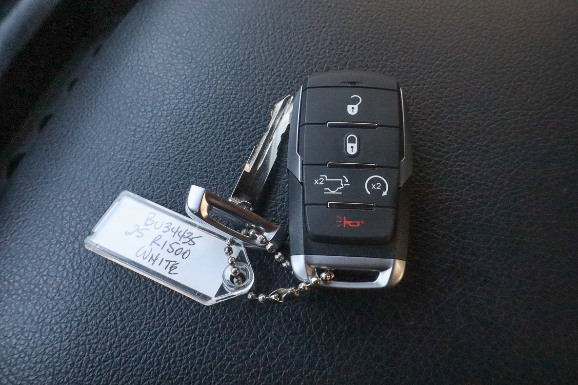 2025 RAM 1500 Big Horn 4x4 Crew Cab 5'7 Box