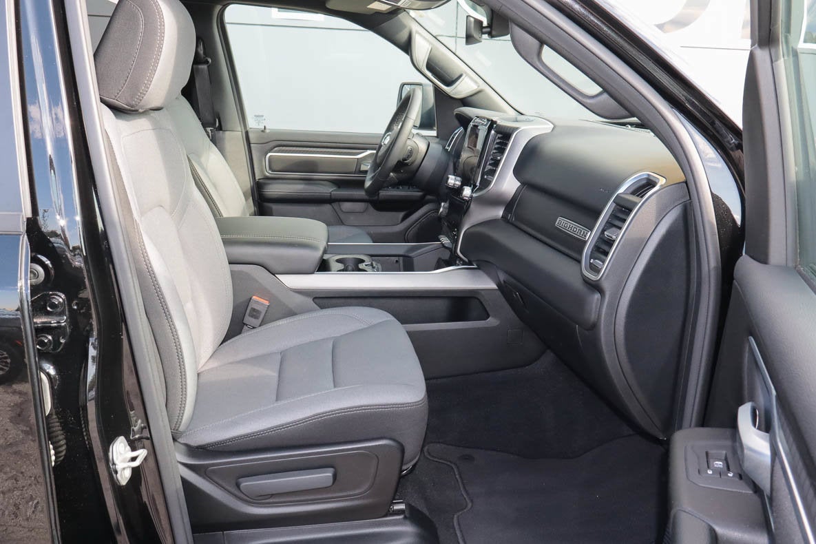 2026 RAM 1500 Big Horn 4x4 Crew Cab 5'7 Box