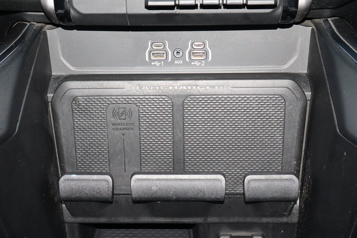 2025 RAM 1500 Big Horn 4x4 Crew Cab 5'7 Box