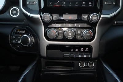 2022 RAM 1500 Big Horn 4x4 Crew Cab 5'7 Box
