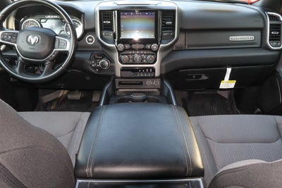 2022 RAM 1500 Big Horn 4x4 Crew Cab 5'7 Box