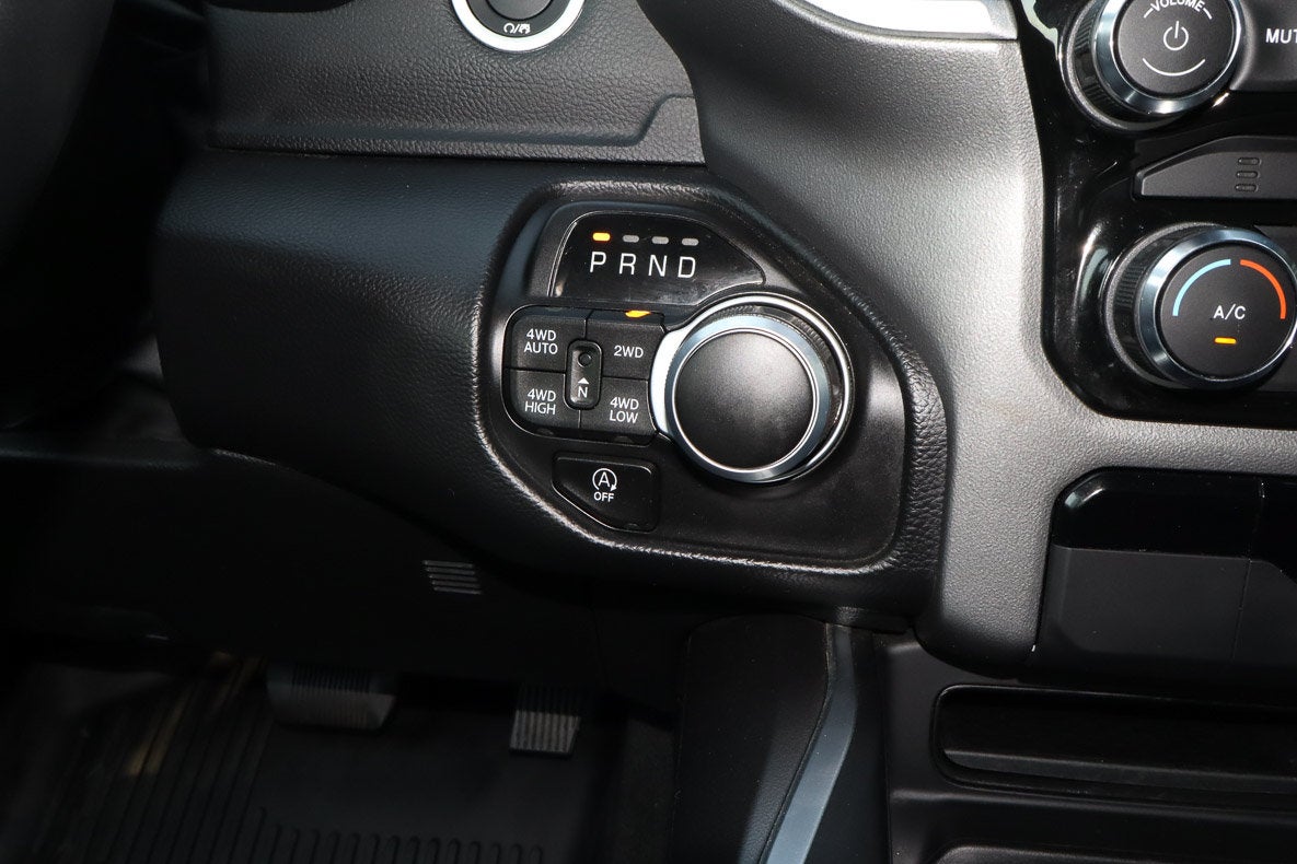 2022 RAM 1500 Big Horn 4x4 Crew Cab 5'7 Box