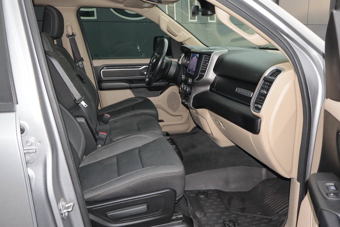 2020 RAM 1500 Big Horn 4x4 Crew Cab 5'7 Box