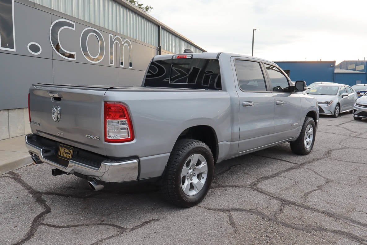 2020 RAM 1500 Big Horn 4x4 Crew Cab 5'7 Box