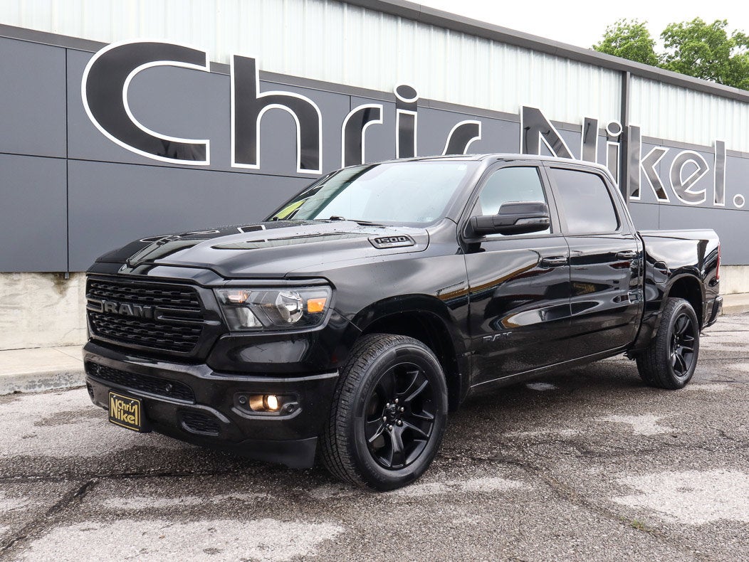 2023 RAM 1500 Big Horn/Lone Star 4x4 Crew Cab 5'7's photo