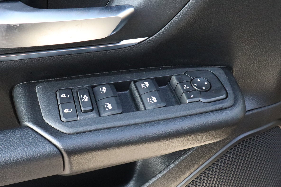 2026 RAM 1500 Big Horn 4x4 Crew Cab 5'7 Box