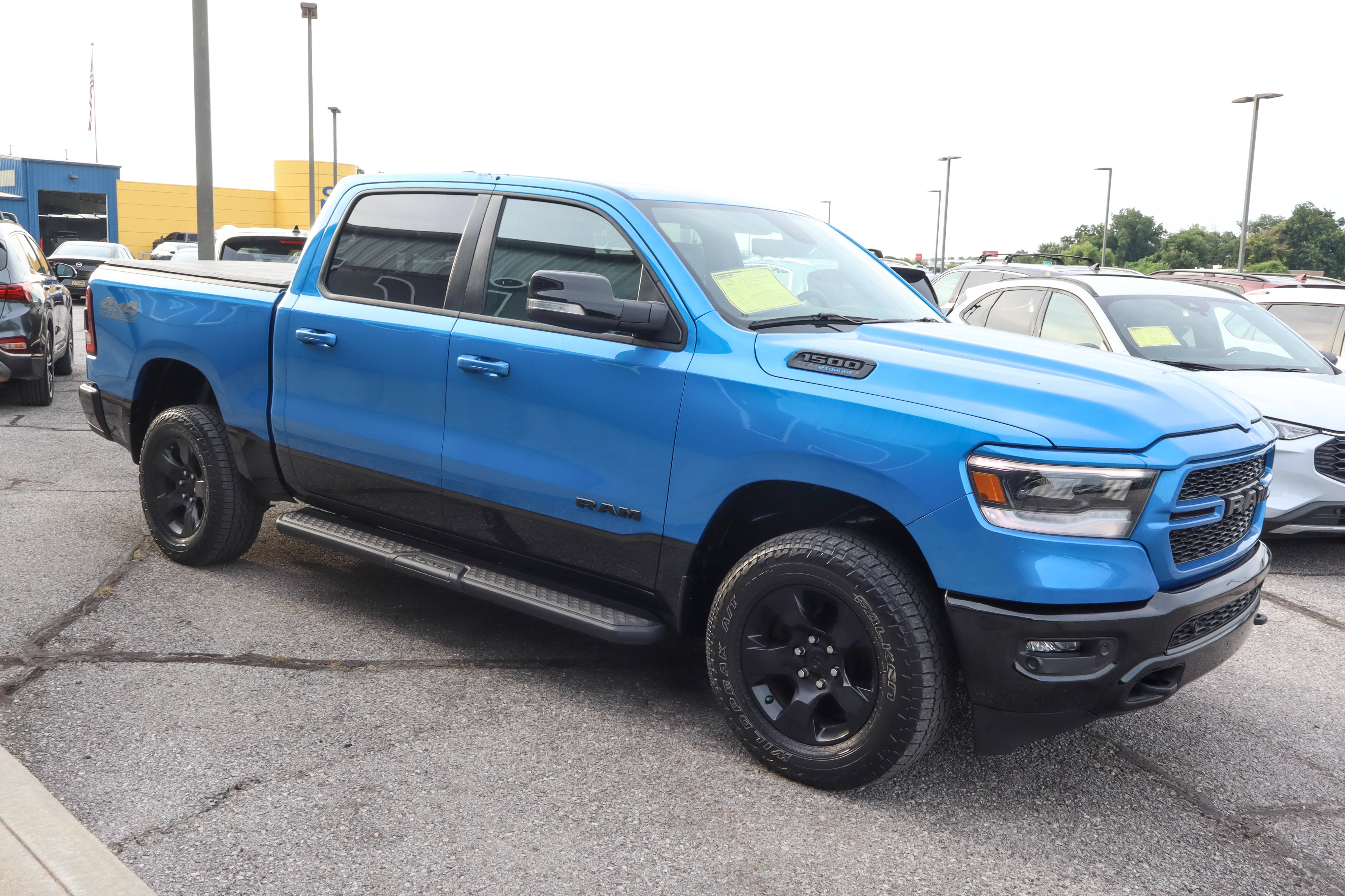 2022 RAM 1500 Big Horn 4x4 Crew Cab 5'7 Box