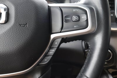 2022 RAM 1500 Big Horn 4x4 Crew Cab 5'7 Box