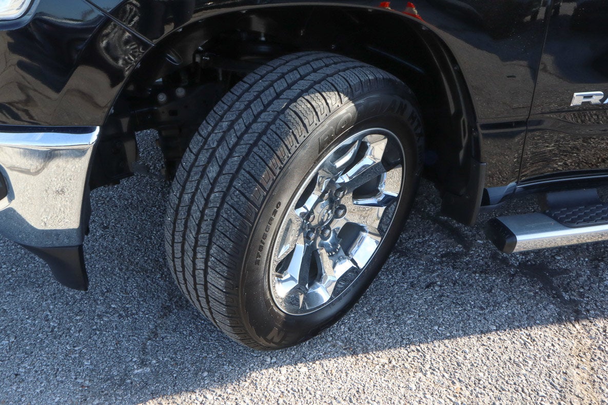 2022 RAM 1500 Big Horn 4x4 Crew Cab 5'7 Box