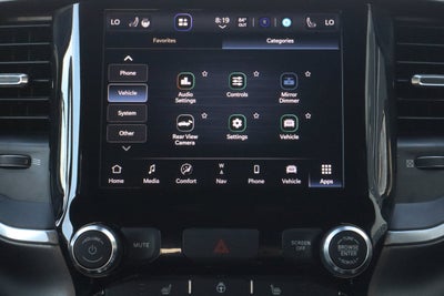 2022 RAM 1500 Big Horn 4x4 Crew Cab 5'7 Box
