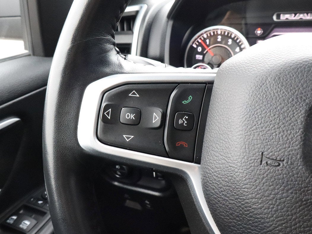 2022 RAM 1500 Big Horn 4x4 Crew Cab 5'7 Box