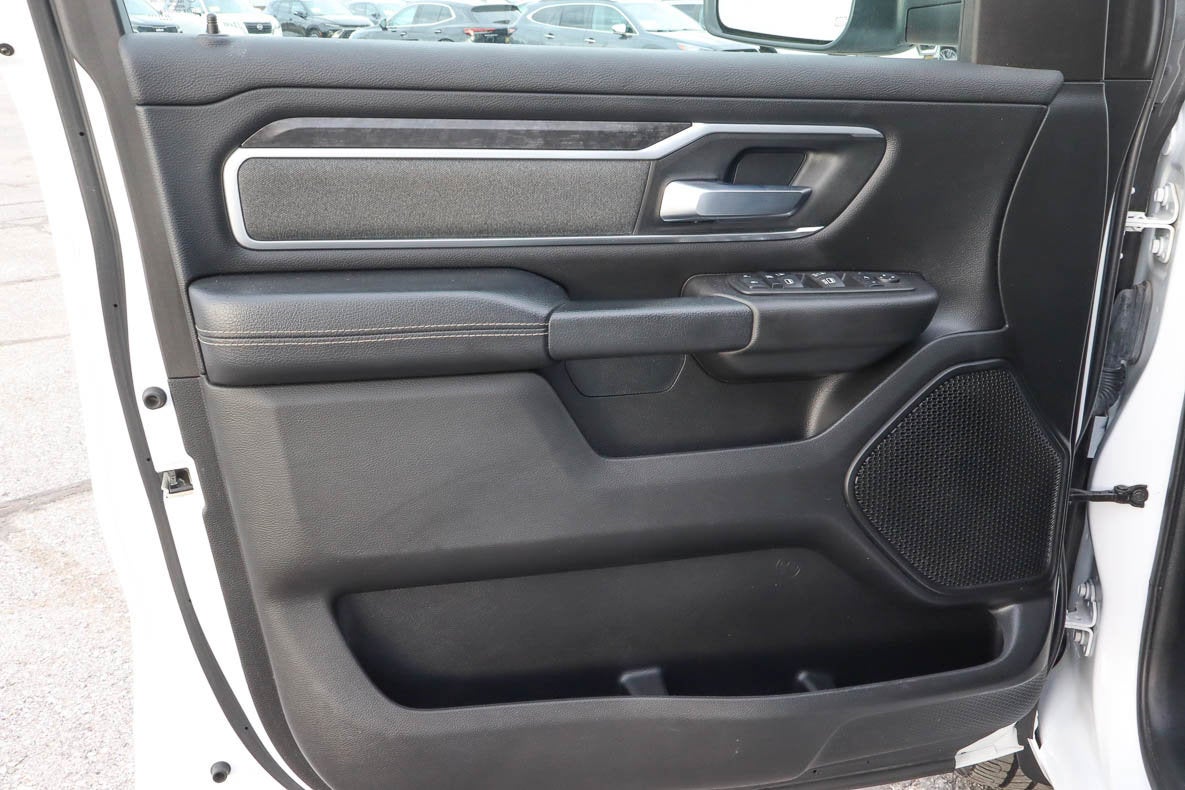 2022 RAM 1500 Big Horn 4x4 Crew Cab 5'7 Box