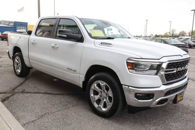 2022 RAM 1500 Big Horn 4x4 Crew Cab 5'7 Box