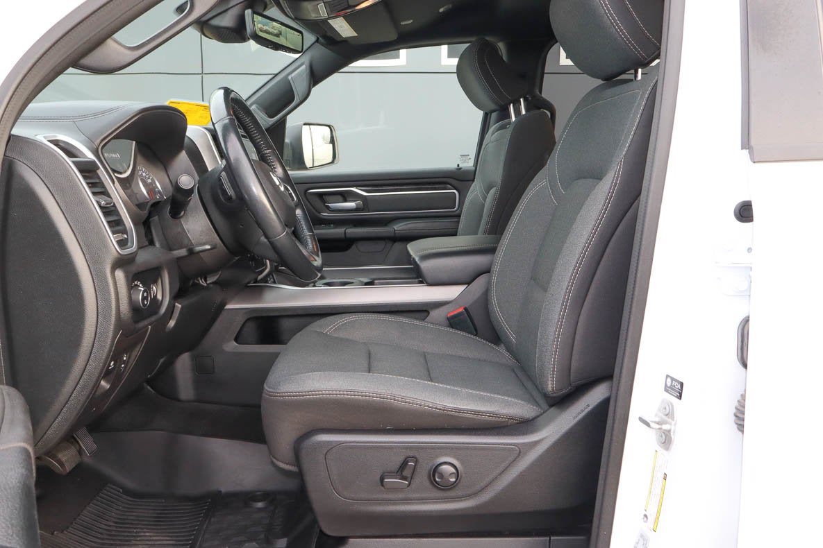 2022 RAM 1500 Big Horn 4x4 Crew Cab 5'7 Box