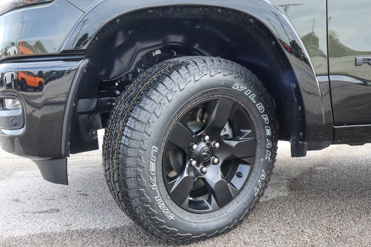 2026 RAM 1500 Big Horn 4x4 Crew Cab 5'7 Box