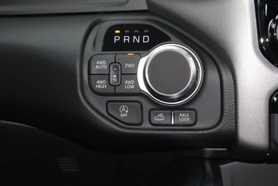 2026 RAM 1500 Big Horn 4x4 Crew Cab 5'7 Box