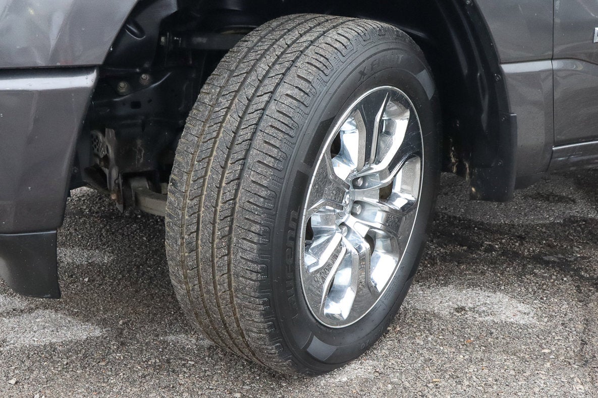 2019 RAM 1500 Big Horn/Lone Star 4x4 Crew Cab 5'7 Box