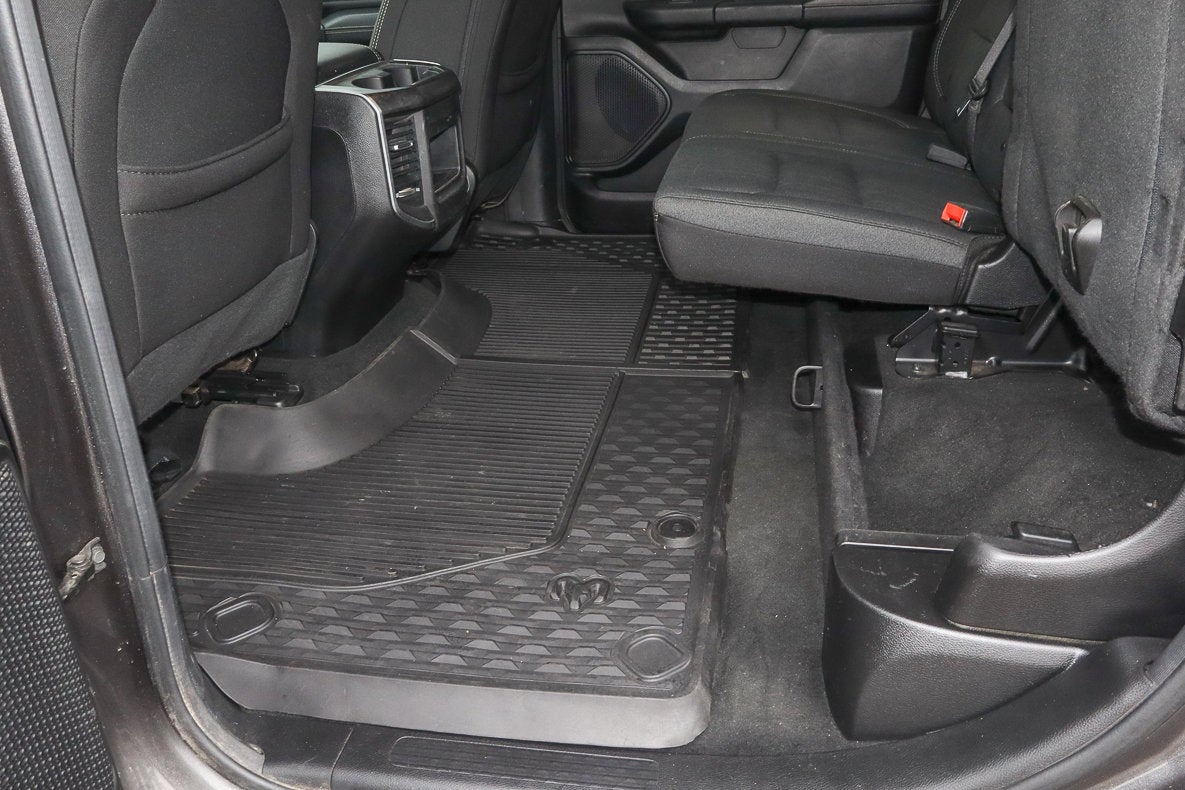 2019 RAM 1500 Big Horn/Lone Star 4x4 Crew Cab 5'7 Box