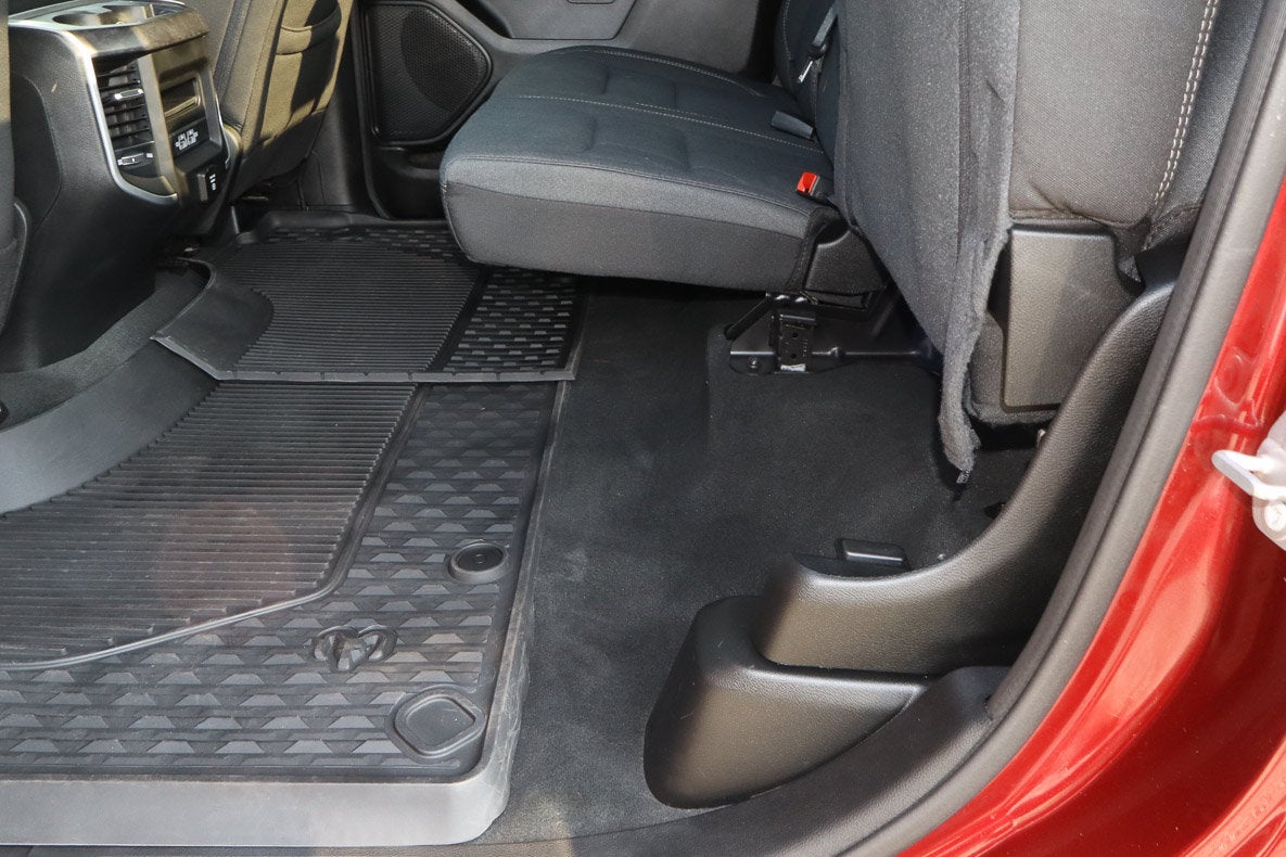 2022 RAM 1500 Big Horn 4x4 Crew Cab 5'7 Box