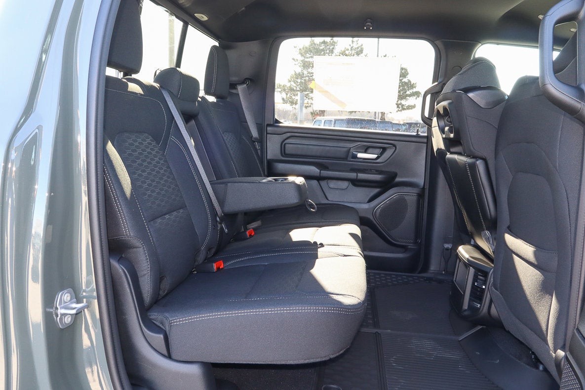 2026 RAM 1500 Warlock 4x4 Crew Cab 5'7 Box