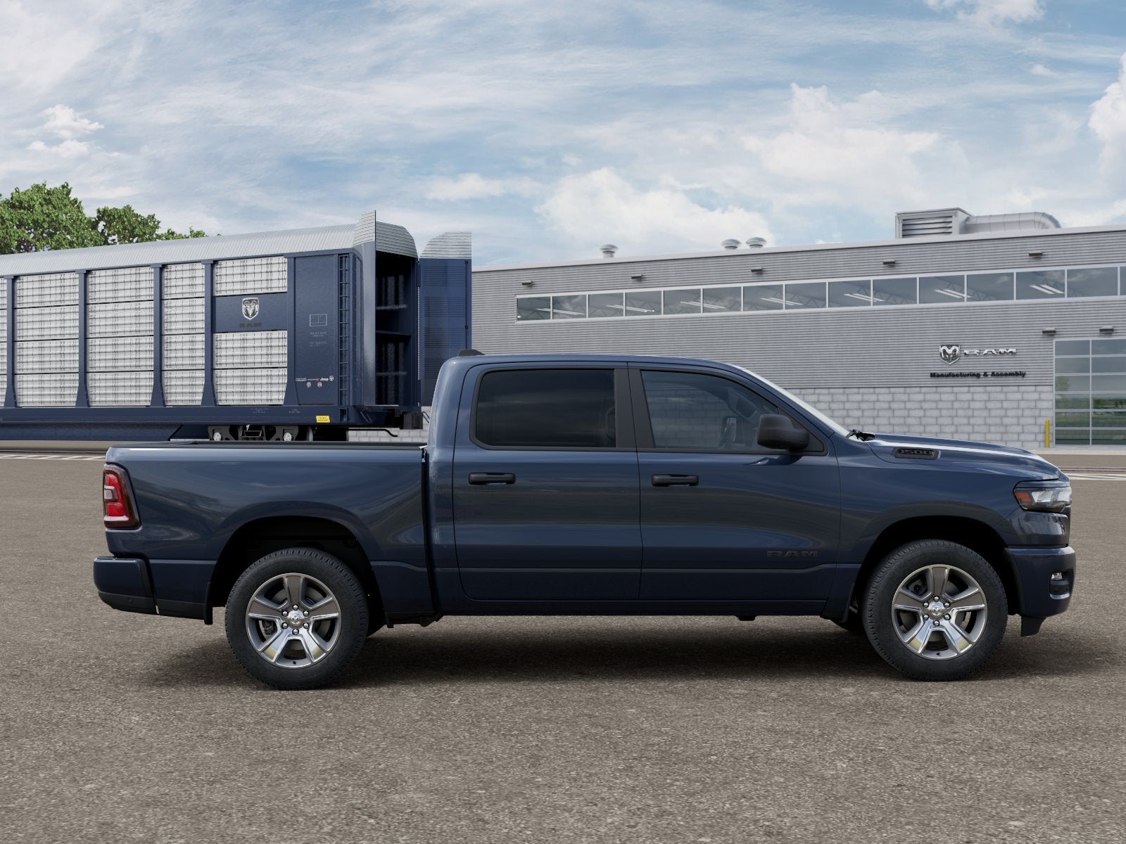 2026 RAM 1500 Express 4x4 Crew Cab 5'7 Box