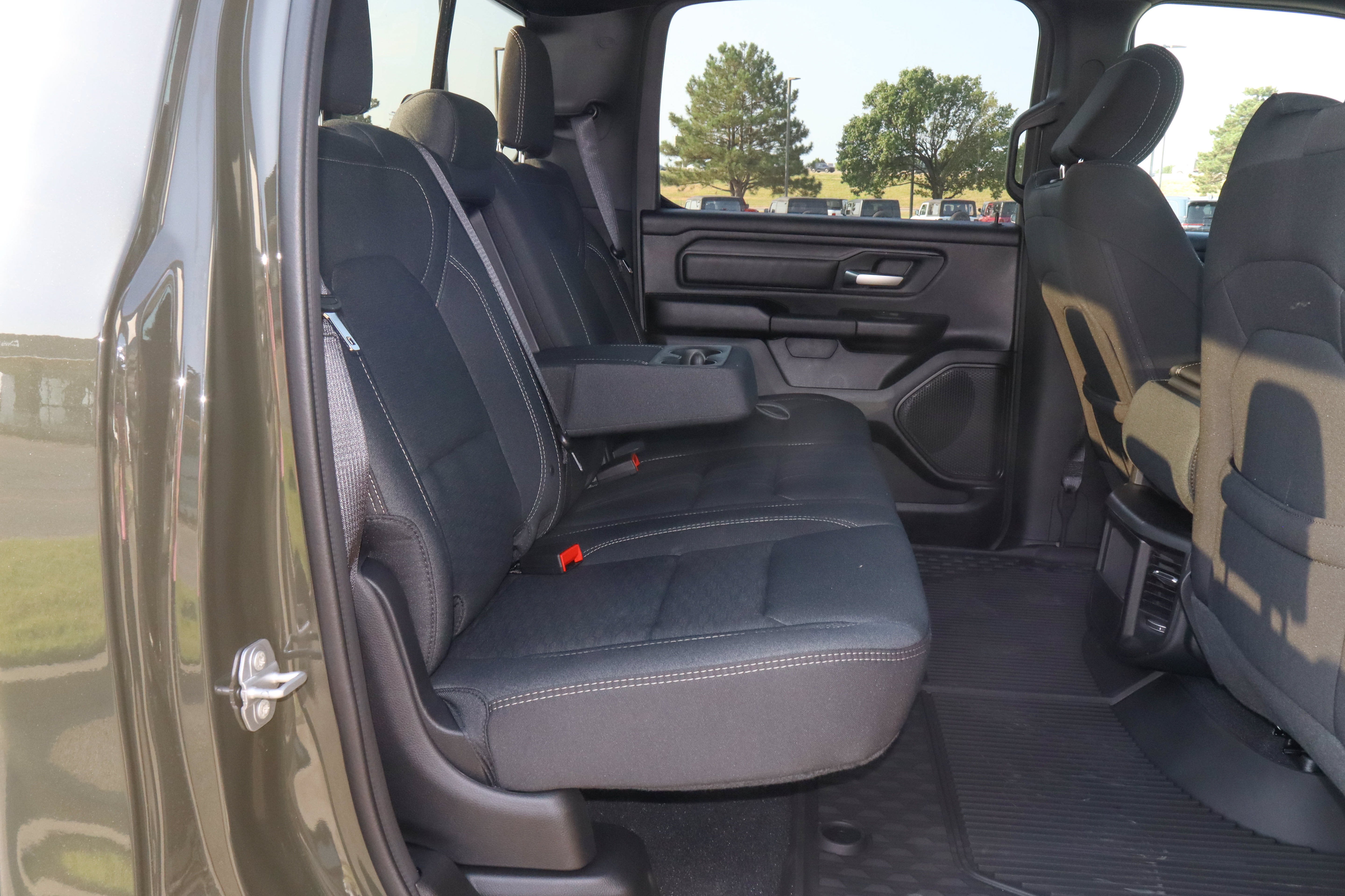 2026 RAM 1500 Warlock 4x4 Crew Cab 5'7 Box
