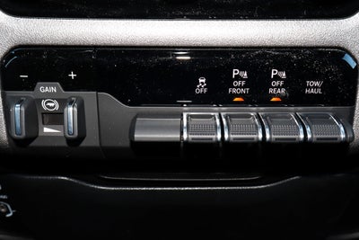 2026 RAM 1500 Tradesman 4x4 Crew Cab 5'7 Box