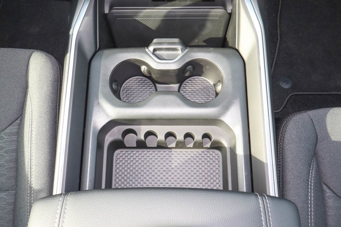 2026 RAM 1500 Express 4x4 Crew Cab 5'7 Box