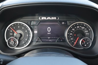 2027 RAM 1500 Express 4x4 Crew Cab 5'7 Box