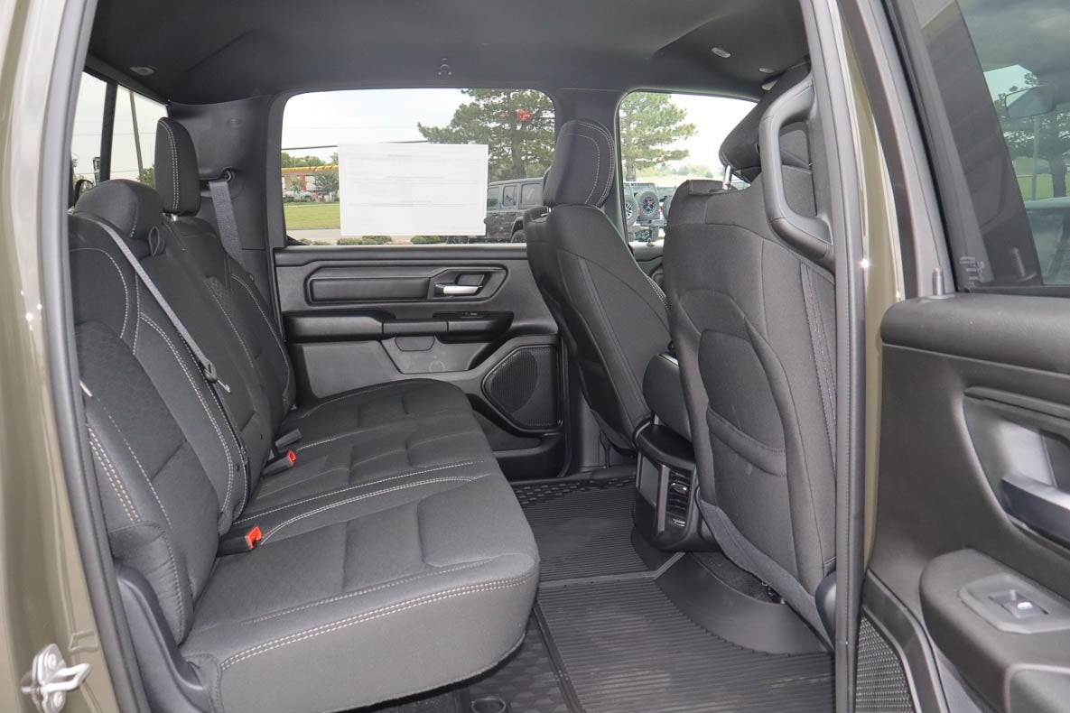 2027 RAM 1500 Warlock 4x4 Crew Cab 5'7 Box