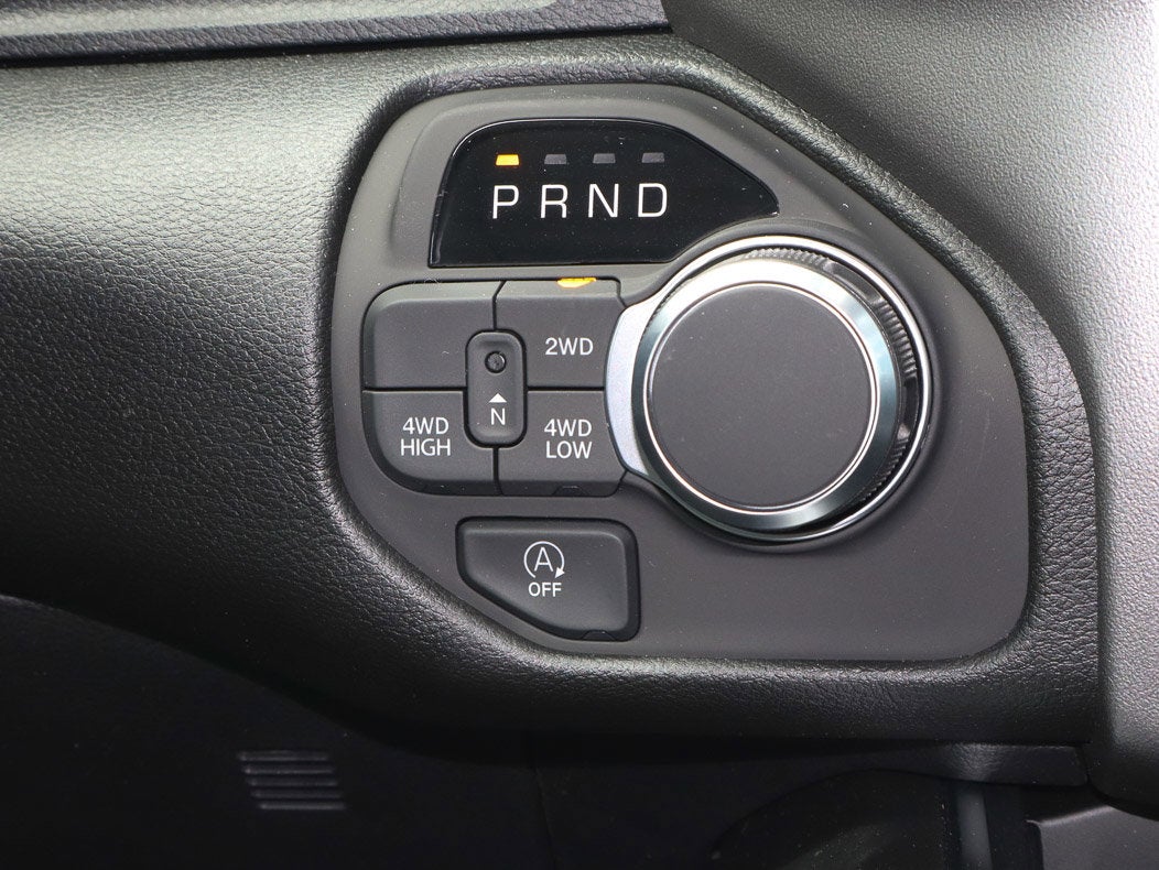 2026 RAM 1500 Express 4x4 Crew Cab 5'7 Box